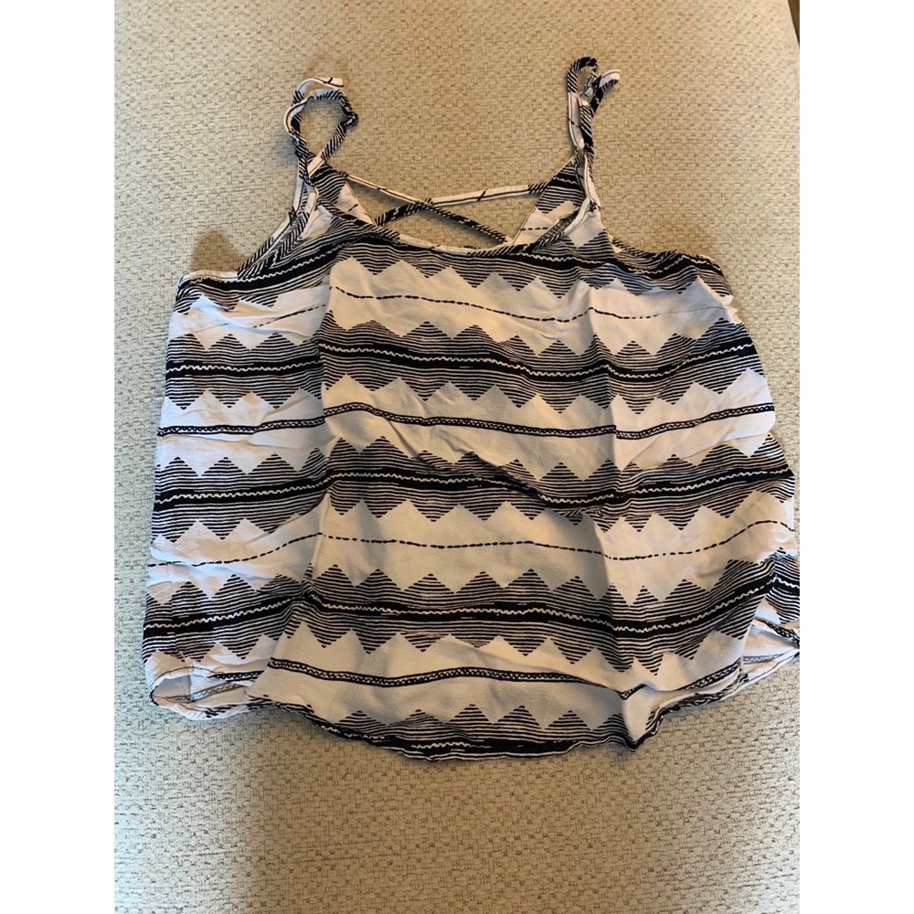 Forever 21 flowy tank